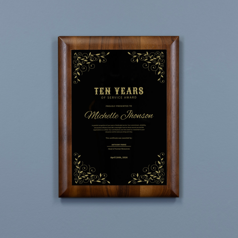 Heritage Walnut Plaque - Black to Gold Plate