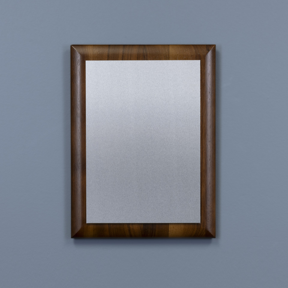 Heritage Walnut Plaque – Silver to Black Plate