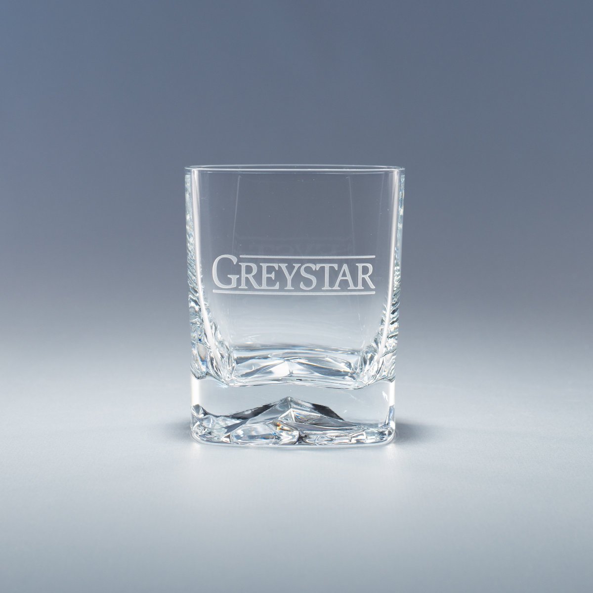 13.5oz Iceberg On The Rocks — custom etched by Flawless Awards